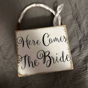 Here Comes the Bride Basket